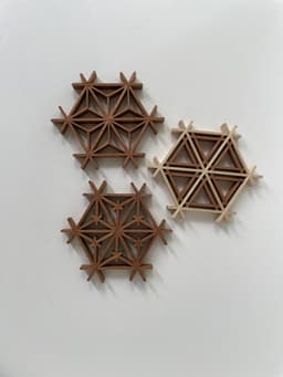 Trames de bois – L'art du Kumiko